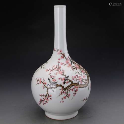 A FAMILLE ROSE BOTTLE VASE, QIANLONG MARK