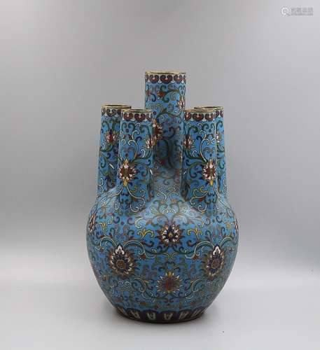 A CLOISONNE ENAMEL VASE, QIANLONG MARK