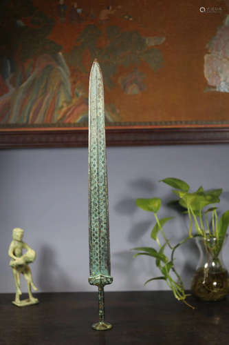 206BC-220AD, A BRONZE SWORD, HAN DYNASTY