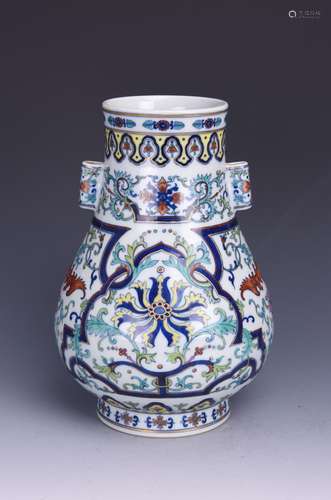 A DOUCAI HU-FORM VASE, QIANLONG MARK, QING DYNASTY