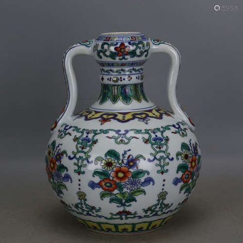 A DOUCAI MOON FLASK, YONGZHENG MARK, QING DYNASTY