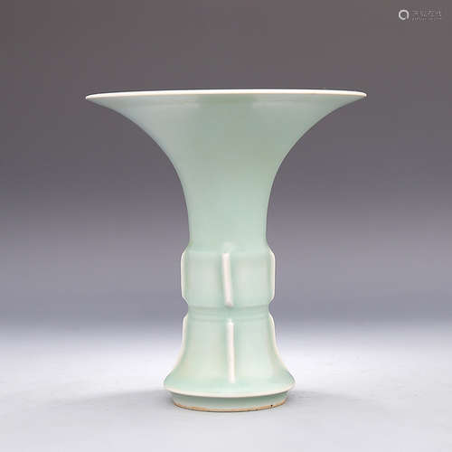 A LONGQUAN CELADON GU-FORM VASE, SONG DYNASTY