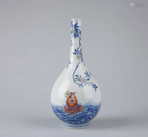 A DOUCAI BOTTLE VASE, QIANLONG MARK, QING DYNASTY