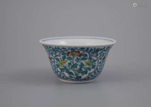 A DOUCAI 'FLORAL' CUP, YONGZHENG MARK, QING DYNASTY