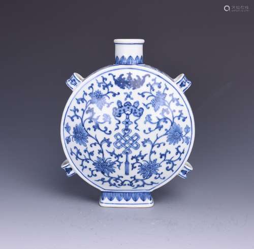 A BLUE AND WHITE MOON FLASK, JIAQING MARK, QING DYNASTY