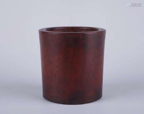 A HUANGHAULI BRUSH POT, QING DYNASTY