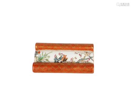 A Chinese Porcelain Brush Rest