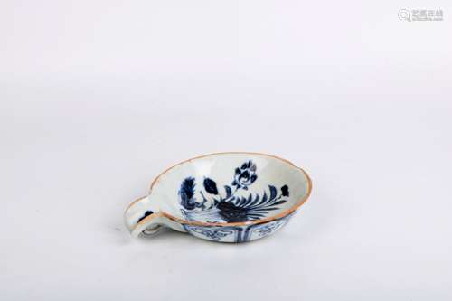 A Chinese Blue and White Porcelain Brush Rest