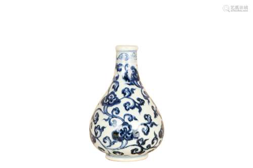 A Chinese Blue and White Porcelain Vase