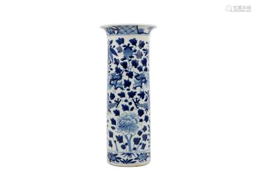 A Chinese Blue and White Porcelain Vase