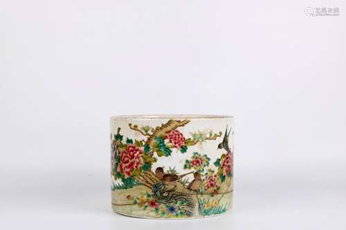 A Chinese Famille-Rose Porcelain Brush Pot