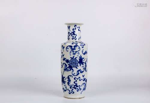 A Chinese Blue and White Porcelain Vase