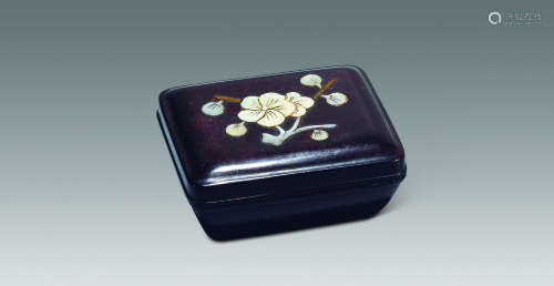 18世纪 紫檀嵌螺钿梅花香盒