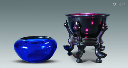 清～民国 宝石蓝料洗、葡萄紫料供碗 （两件）