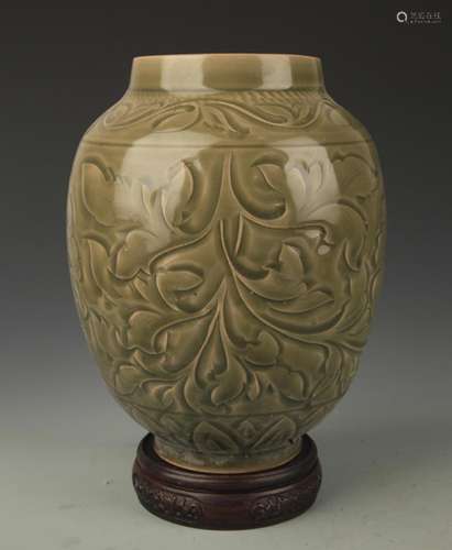 YAO ZHOU KILN PEONY FLOWER PATTERN JAR