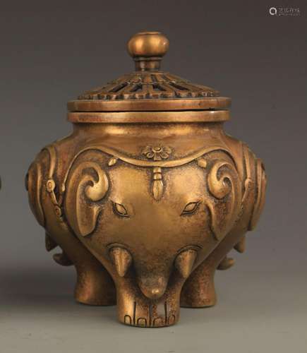 A FINE ELEPHANT STYLE BRONZE AROMATHERAPY