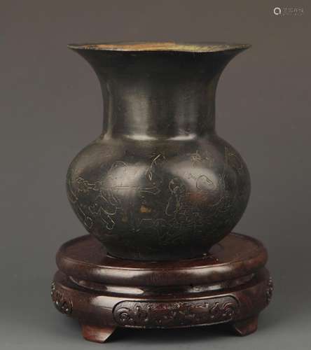 A FINE BOY PATTERN BRONZE TABLE SPITTOON