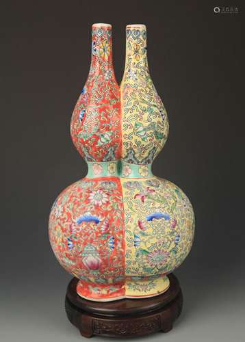 A ENAMEL COLOR DOUBLE CUCURBIT VASE