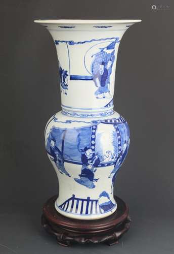 BLUE AND WHITE CHARACTER PATTERN PORCELAIN VASE