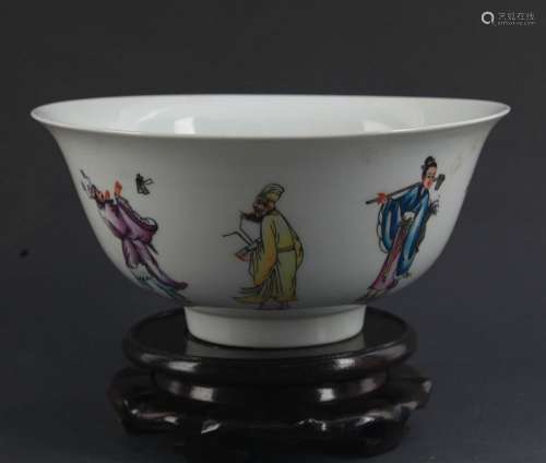 A FAMILLE ROSE THE EIGHT IMMORTALS BOWL