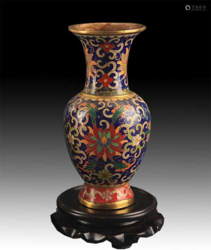 A BRONZE CLOISONNE FLOWER CARVING VASE