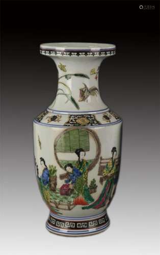 FAMILLE VERTE CHARACTER FIGURE PORCELAIN VASE