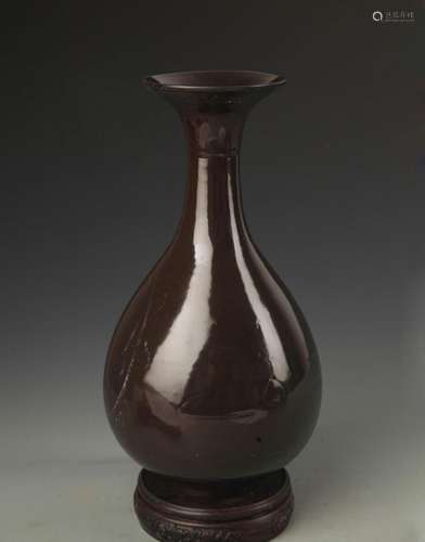 A DING KILN STYLE YU HU CHUN PORCELAIN VASE