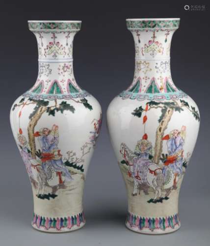 PAIR OF FAMILLE ROSE CHARACTER PAINTED BOTTLE