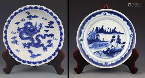 TWO FINELY PAINTED BLUE AND WHITE PORCELAIN PLATE