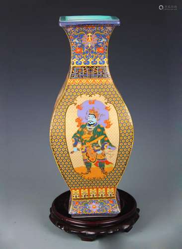 FAIENCE COLOR FOUR IMMORTAL SQUARE VASE