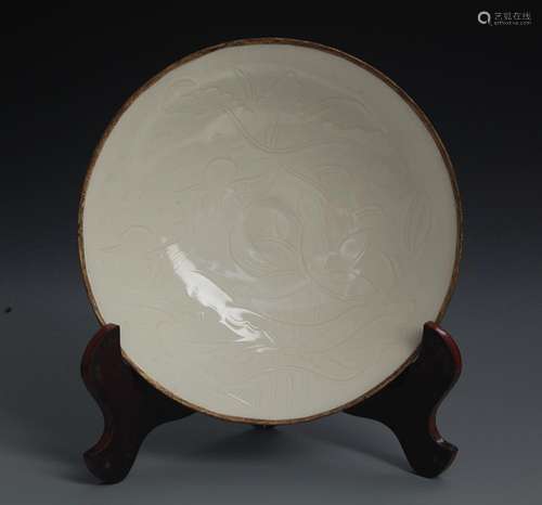 A QING YAO LOTUS CARVING PORCELAIN PLATE