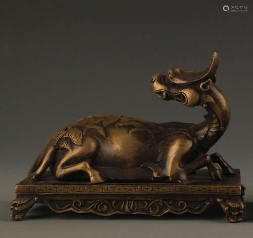 A FINE BRONZE KIRIN FIGURE DECOREATION