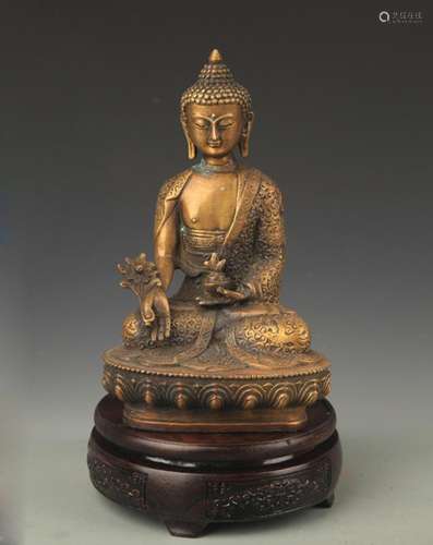 A FINE BRONZE TIBETAN BHAISAJYAGURU BUDDHA