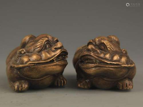 PAIR OF BRONZE RUI SHOU PAPERWEIGHT