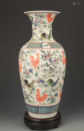 FAMILLE VERTE FLOWER AND CHICKEN PAINTED PORCELAIN VASE