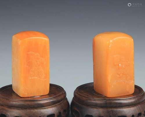 PAIR OF SOAP STONE BOY CARVING SEAL