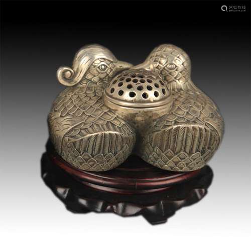 A MANDARIN DUCK FIGURE BRONZE AROMATHERAPY