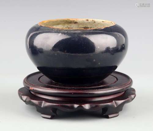 A ROUND DOUBLE EAR BRONZE CENSER