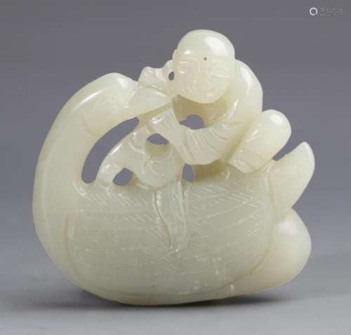 A JADE PENDANT IN FIGURE OF DUCK