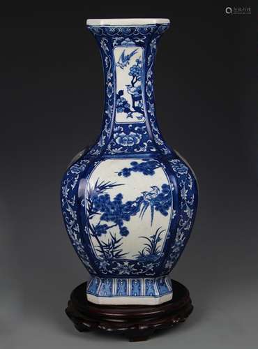 BLUE AND WHITE FLOWER AND BIRD VASE