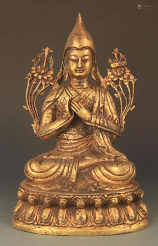 A FINE TSONGKHAPA TIBETAN BUDDHA