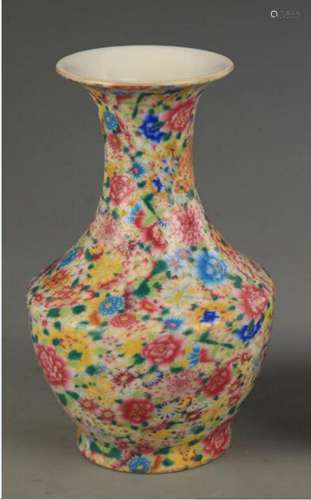 A FAMILLE ROSE FLOWER PORCELAIN VASE