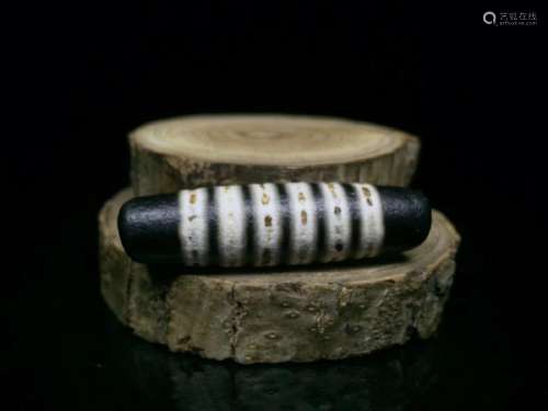 OLD DZI BEADS