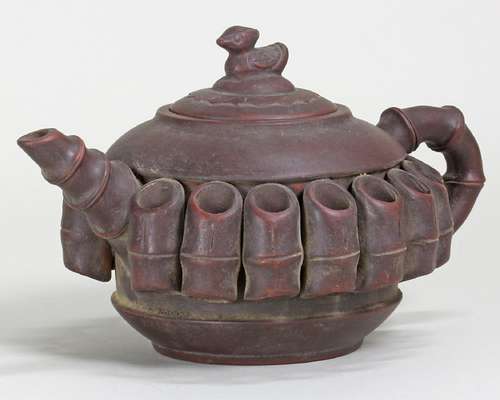 ZISHA TEA POT WITH DUCK SHAPE LID