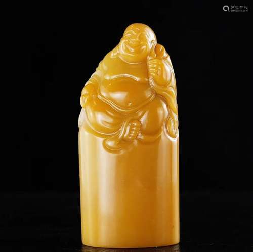 A TIANHUANG STONE LAUGHING BUDDHA SHAPE SEAL