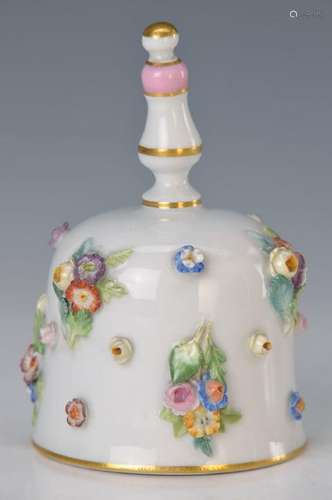 table bell, Meissen, around 1900, full plastic floral