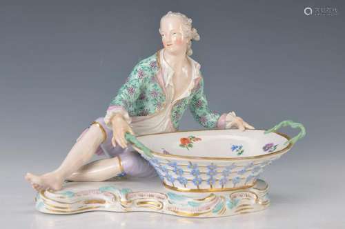 Centrepiece, Meissen, around 1840, gentleman with bowl