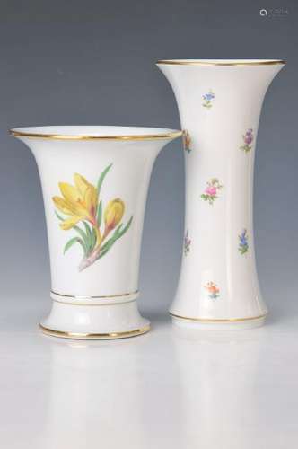 two vases, Meissen, flower I, cylinder vase, H. 19 cm