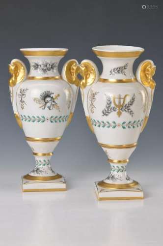Pair of vases, France, around 1880-90, porcelain