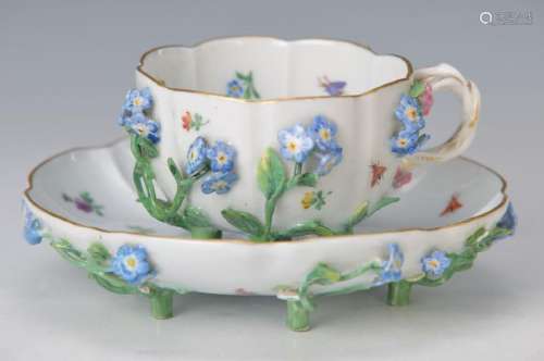 Large cup with saucer, Meissen, around 1900,# # forget